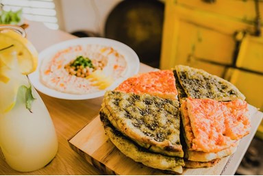 צל החרמון - חדר האוכל