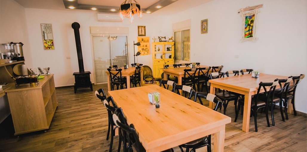 צל החרמון חדר האוכל (8).jpg