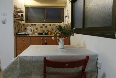 בצל הפקאן קשת - חרמון