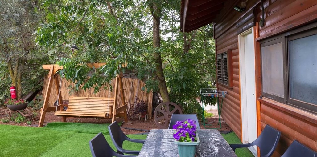 בצל הפקאן קשת המתחם והסביבה (2).jpg