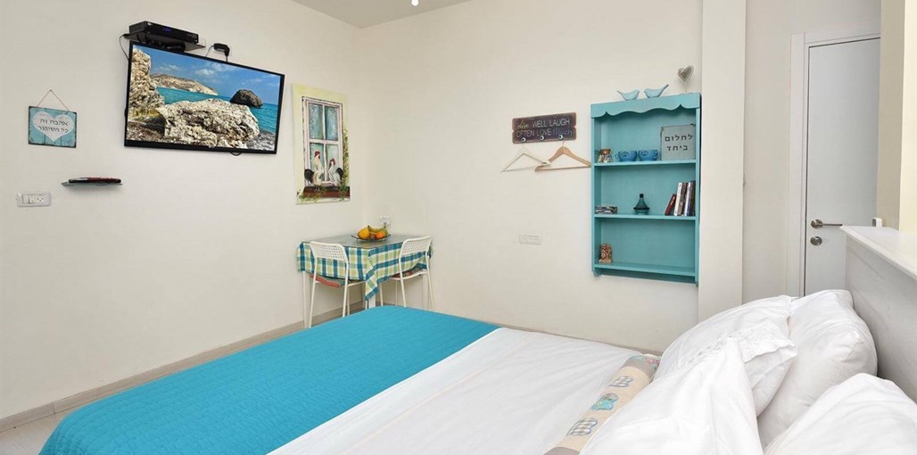 עדנת האוהבים אהבה בנהוריתא (5).jpg