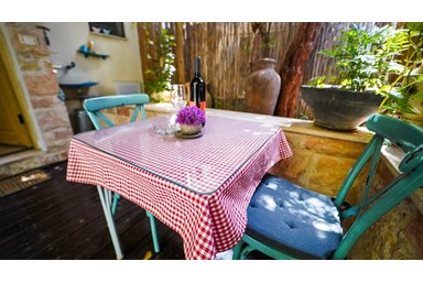 עדנת האוהבים - אהבה קסומה