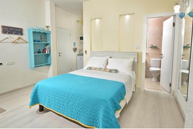 עדנת האוהבים - אהבה בנהוריתא