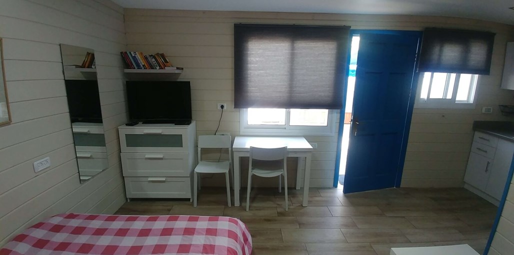 בקתות האגם צימר זוגי גוניור (3).jpg