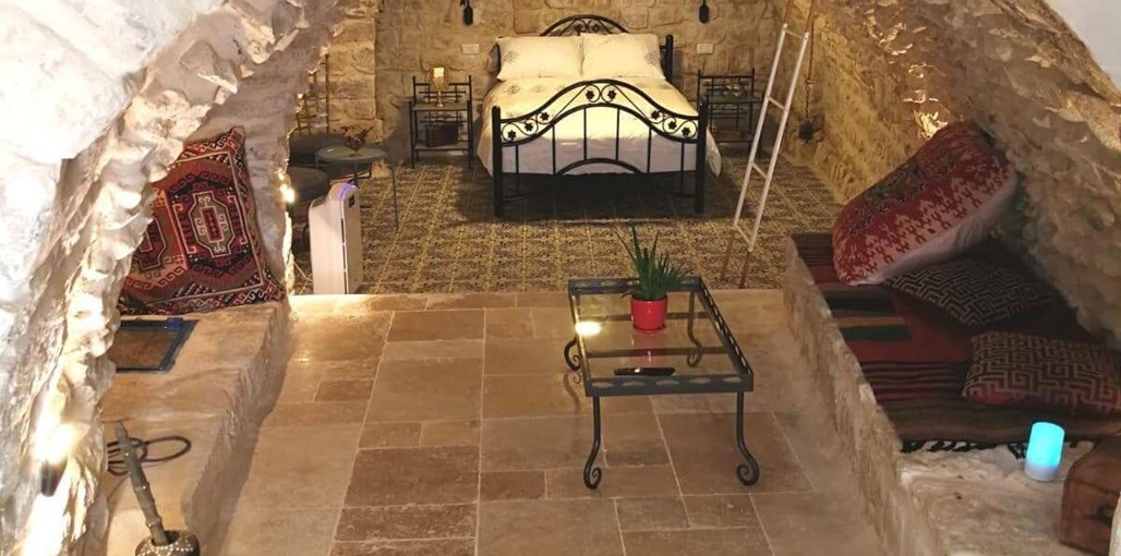 בבית של סבתא וסבא סבתא וסבא (9).jpg