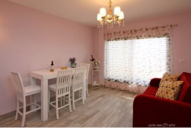 מורדות הירדן - סוויטה נרקיס