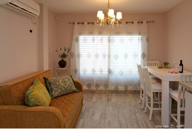 מורדות הירדן - סוויטה כלנית