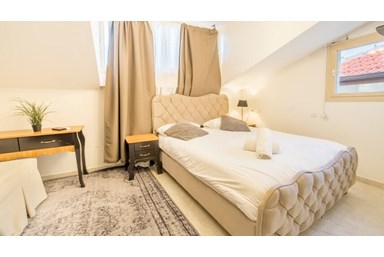 מלון יפו 60 - דירות יונתן - סוויטה סופרייר  