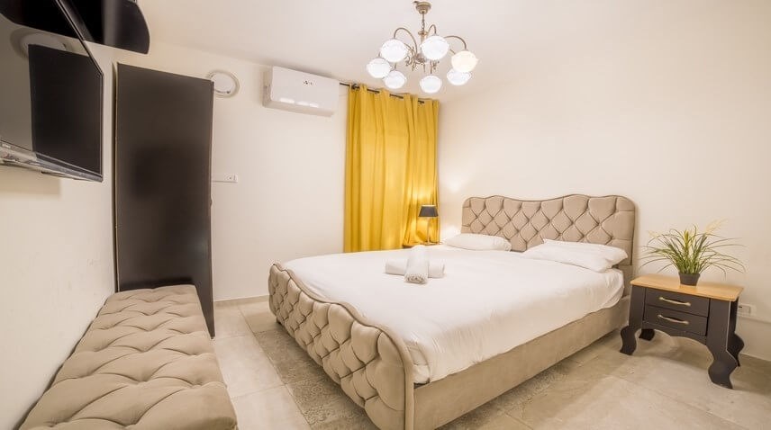 מלון יפו 60 - דירות יונתן טריפל (4).jpg