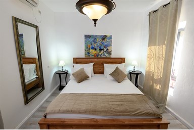 מלון בוטיק רוזנטליס - חדר תרשיש