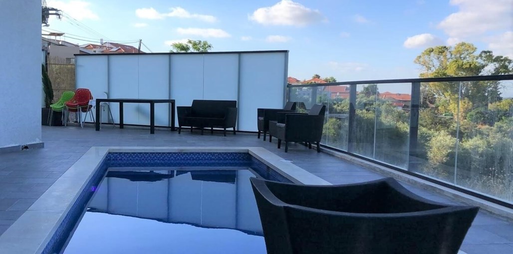 זריחה בזכרון החצר והבריכה (11).jpeg