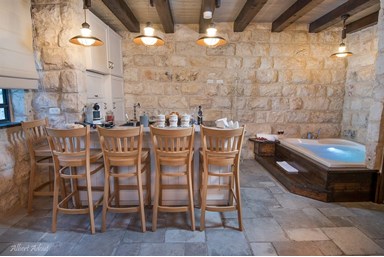 פנינת הברון מטולה