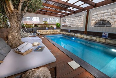 פנינת הברון מטולה