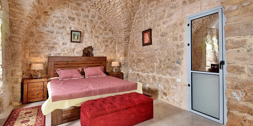 קשתות גפן ורימון (1).jpg