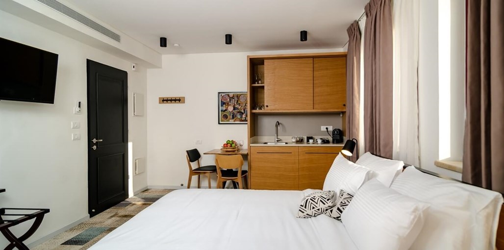 מלון ביאזי סוויטה עם מרפסת סברינה 2.jpg