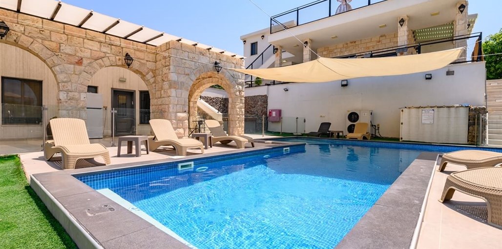 אושר בגולן חוץ (2).jpg