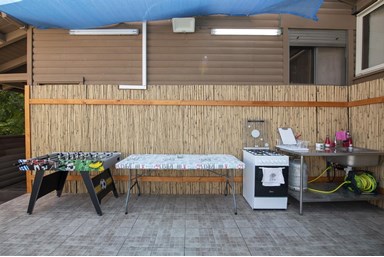 סוויטה חרמון בחלום - הבריכה, החצר והנוף