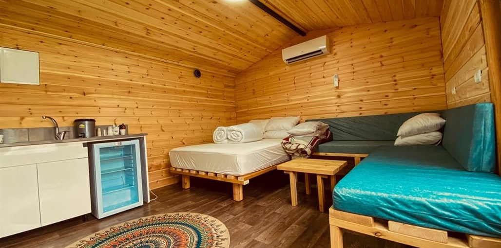 אור החרמון בקתות עם ג'קוזי (5).jpg