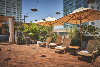 מלון ורה – The Vera Hotel - מרפסת הגג והספא