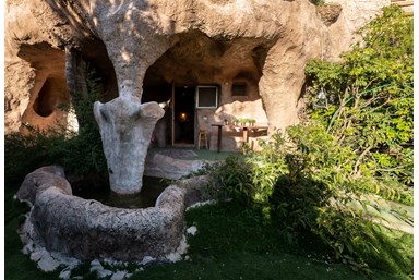 הילה - הרוח הגלילית - המערה