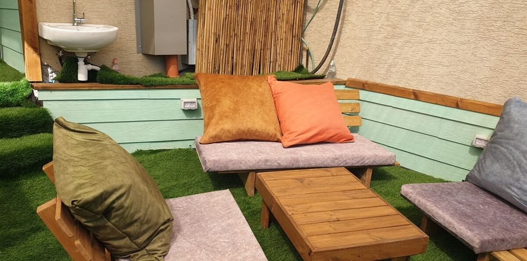 צימר גבול החרמון מתחם חוץ (8).jpg