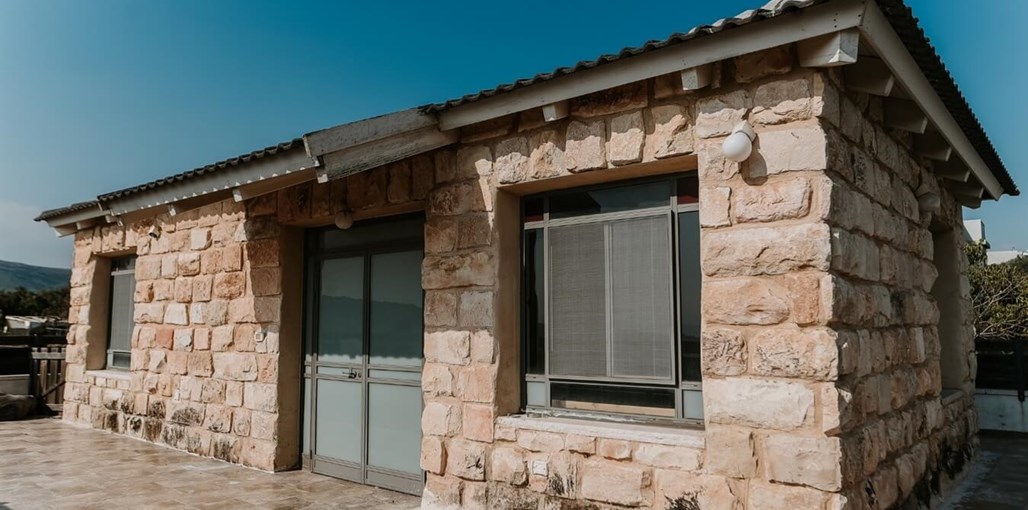 בראשית בגולן חוץ 2- גולן וחרמון.jpg