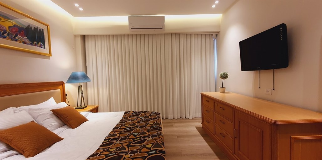 מלוני בוטיק - Melony Boutique חדר משפחתי.jpg