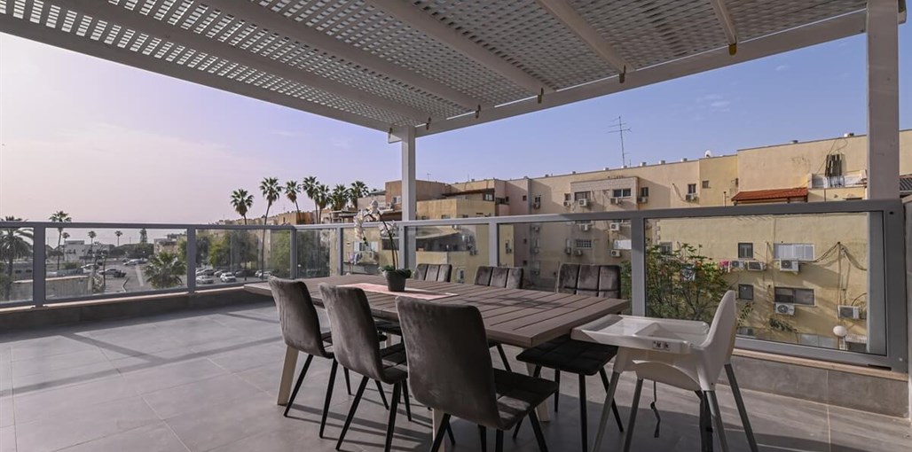 פנטהאוז רפאל פנטהאוז רפאל (2).jpg