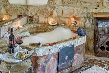 מול ציון - מול ציון