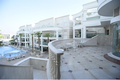 סיטי - דירות נופש - סוויטת פלמורה