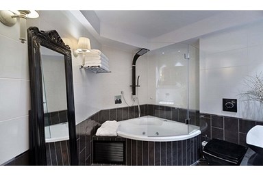 מלון הקומה ה-21 - סוויטת פרסטיז'