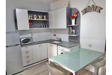 נויה ברויאל פארק - דירת חדר