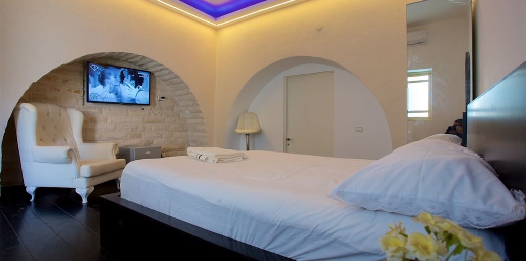 אריא TLV חדרי אירוח אריא (1).jpg