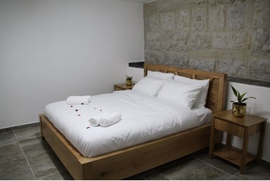 סוויטות המזרח - Eastside suites - הסוויטה הזוגית