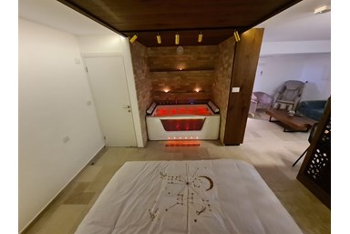 סוויטת נור - הסוויטה