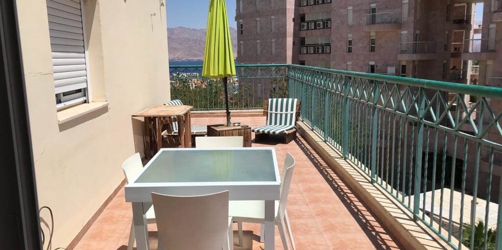 יעל דירות נופש על הים הדירה (2).jpeg