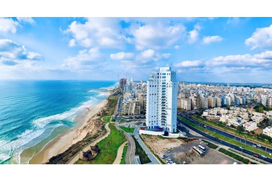 סיי בריז - Sea Breeze - הנוף והסביבה 