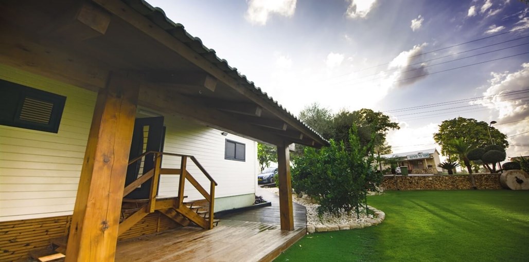 סוויטת מוריה תירוש סוויטת מוריה תירוש - החצר (5).jpeg