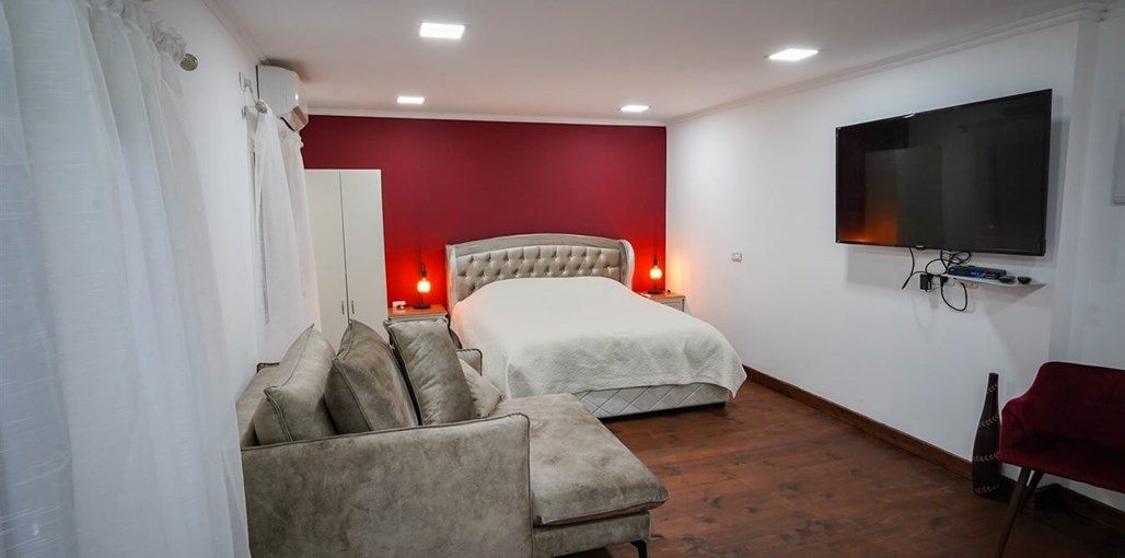 שושן אדום היחידה (4).jpg