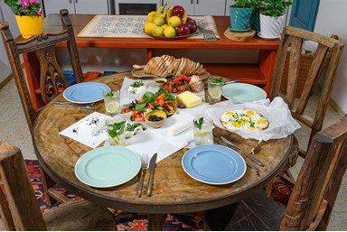 אדמאיה - ארוחות