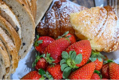 אדמאיה - ארוחות