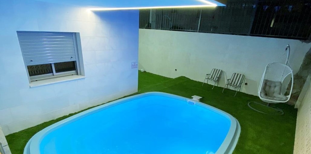 סוויטת היוקרה ספיר בריכה חדשות (1).jpg