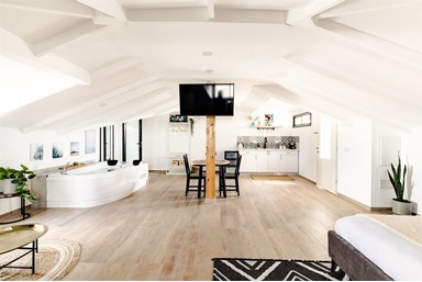 וואלי סוויטות - Valley Suites - יסמין