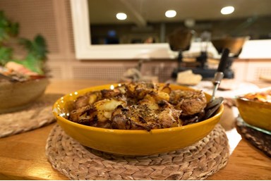 iBex אייבקס מצפה רמון - החצר ומתחמי הפנאי