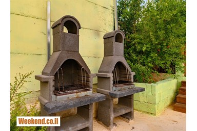 צמרת הצימרים - החצר והנוף