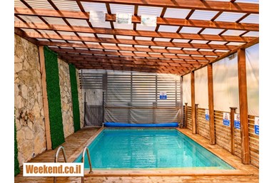 צמרת הצימרים - החצר והנוף