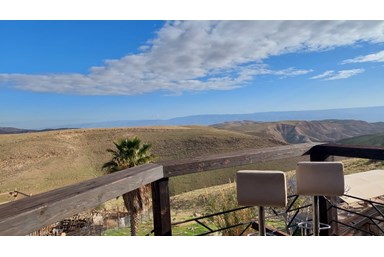 בית האבן במדבר