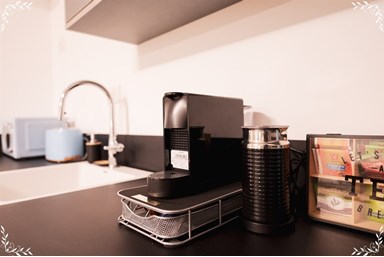 טי האוס - T House