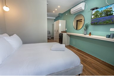 פינה בכרמל - צימר ירוק