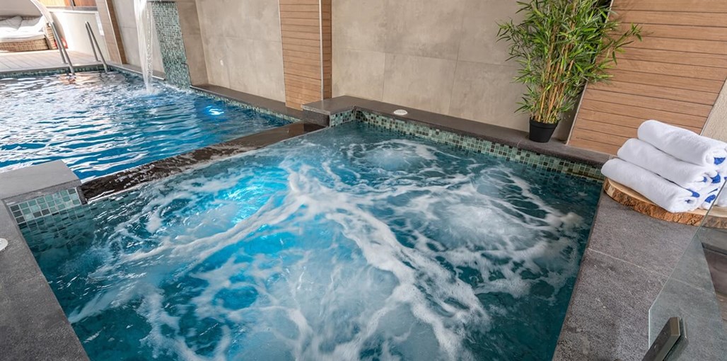 פינה בכרמל מתחם חוץ (10).jpg